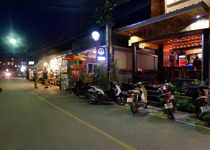 Jikko In Town Hostel Pai